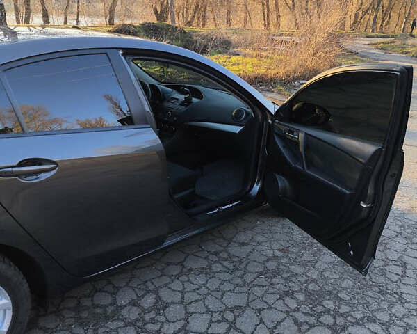 Мазда 3, об'ємом двигуна 2 л та пробігом 238 тис. км за 8950 $, фото 19 на Automoto.ua