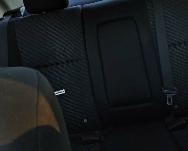 Мазда 3, об'ємом двигуна 2 л та пробігом 238 тис. км за 8950 $, фото 39 на Automoto.ua