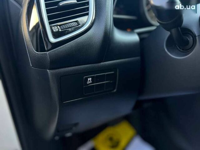 Мазда 3, об'ємом двигуна 2 л та пробігом 184 тис. км за 9300 $, фото 16 на Automoto.ua