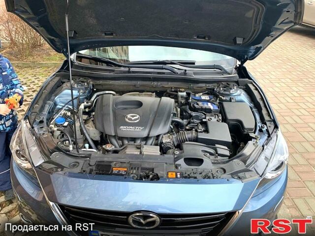 Мазда 3, объемом двигателя 15 л и пробегом 72 тыс. км за 13300 $, фото 7 на Automoto.ua