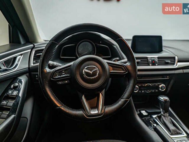 Мазда 3 2017 у Києві на Automoto.ua Мазда 3, об'ємом двигуна 1.5 л та пробігом 95 тис. км за 15108 $, фото 11 на Automoto.ua