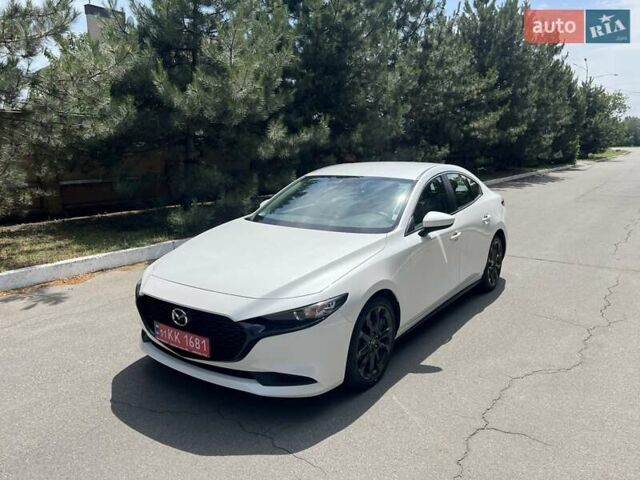 Мазда 3, объемом двигателя 2.49 л и пробегом 135 тыс. км за 14500 $, фото 1 на Automoto.ua