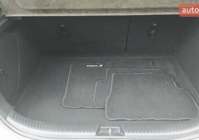 Жовтий Мазда 3, об'ємом двигуна 1.56 л та пробігом 191 тис. км за 2950 $, фото 18 на Automoto.ua