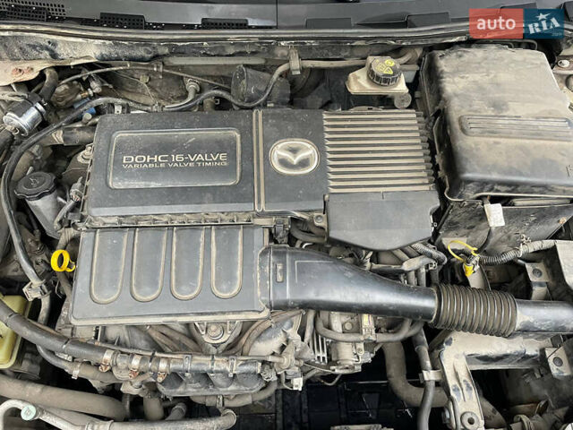 Жовтий Мазда 3, об'ємом двигуна 1.6 л та пробігом 276 тис. км за 4050 $, фото 19 на Automoto.ua