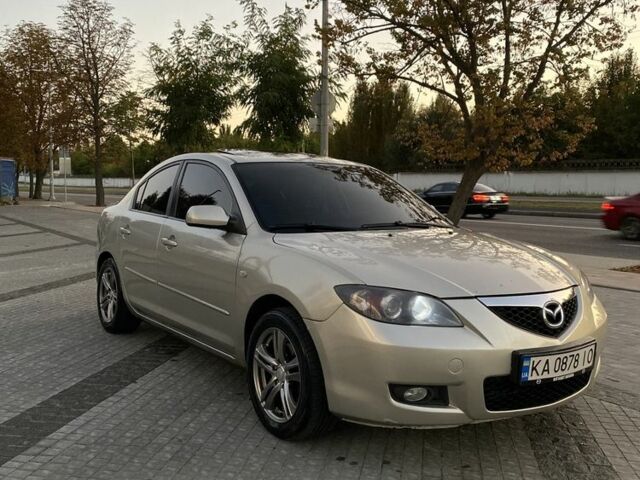 Желтый Мазда 3, объемом двигателя 1.6 л и пробегом 340 тыс. км за 6000 $, фото 1 на Automoto.ua