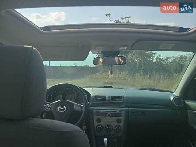 Желтый Мазда 3, объемом двигателя 1.6 л и пробегом 230 тыс. км за 4700 $, фото 2 на Automoto.ua