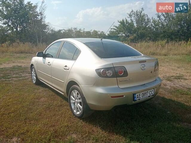 Желтый Мазда 3, объемом двигателя 1.6 л и пробегом 230 тыс. км за 4700 $, фото 7 на Automoto.ua