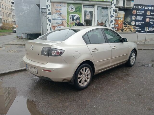 Жовтий Мазда 3, об'ємом двигуна 1.6 л та пробігом 245 тис. км за 4600 $, фото 3 на Automoto.ua
