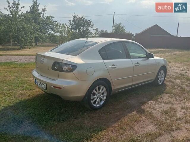 Желтый Мазда 3, объемом двигателя 1.6 л и пробегом 230 тыс. км за 4700 $, фото 6 на Automoto.ua