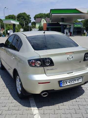 Жовтий Мазда 3, об'ємом двигуна 1.6 л та пробігом 218 тис. км за 5299 $, фото 10 на Automoto.ua