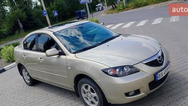Жовтий Мазда 3, об'ємом двигуна 1.6 л та пробігом 218 тис. км за 5299 $, фото 11 на Automoto.ua