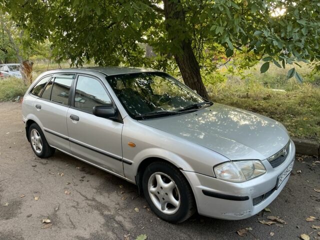 Сірий Мазда 3, об'ємом двигуна 1.5 л та пробігом 270 тис. км за 2000 $, фото 5 на Automoto.ua