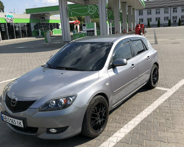 Сірий Мазда 3, об'ємом двигуна 1.6 л та пробігом 230 тис. км за 4500 $, фото 1 на Automoto.ua