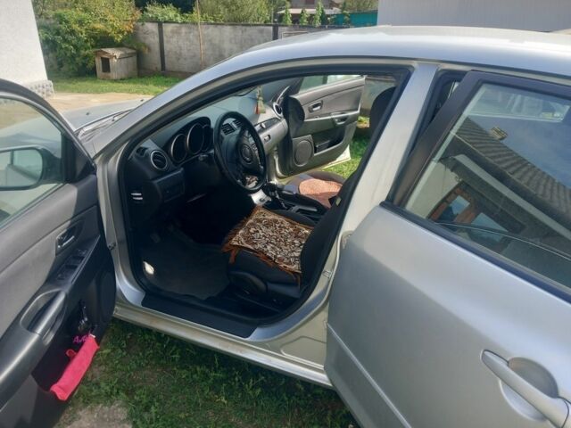 Серый Мазда 3, объемом двигателя 1.6 л и пробегом 29 тыс. км за 3200 $, фото 3 на Automoto.ua