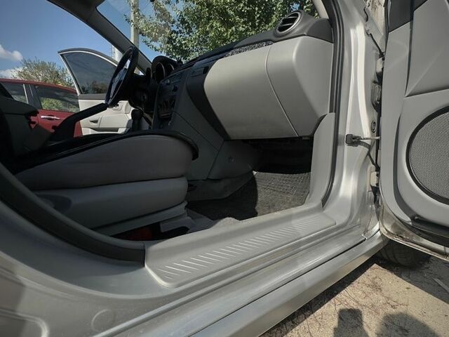 Сірий Мазда 3, об'ємом двигуна 1.6 л та пробігом 210 тис. км за 5200 $, фото 15 на Automoto.ua