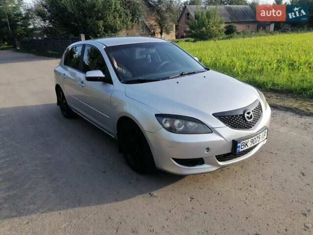 Сірий Мазда 3, об'ємом двигуна 1.6 л та пробігом 283 тис. км за 3650 $, фото 5 на Automoto.ua