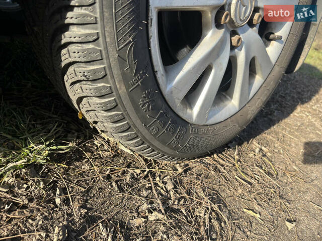 Серый Мазда 3, объемом двигателя 1.6 л и пробегом 467 тыс. км за 3400 $, фото 11 на Automoto.ua