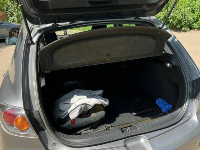 Серый Мазда 3, объемом двигателя 1.6 л и пробегом 200 тыс. км за 3600 $, фото 6 на Automoto.ua