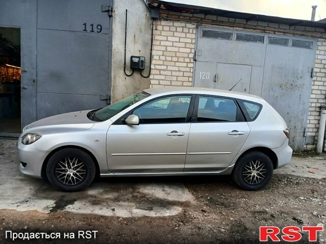 Сірий Мазда 3, об'ємом двигуна 1.6 л та пробігом 320 тис. км за 3800 $, фото 3 на Automoto.ua