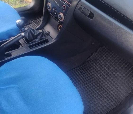 Сірий Мазда 3, об'ємом двигуна 1.6 л та пробігом 187 тис. км за 4000 $, фото 8 на Automoto.ua