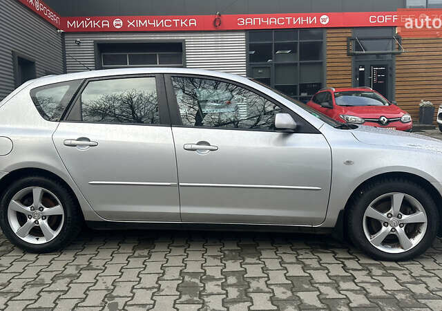 Серый Мазда 3, объемом двигателя 1.6 л и пробегом 202 тыс. км за 4400 $, фото 7 на Automoto.ua