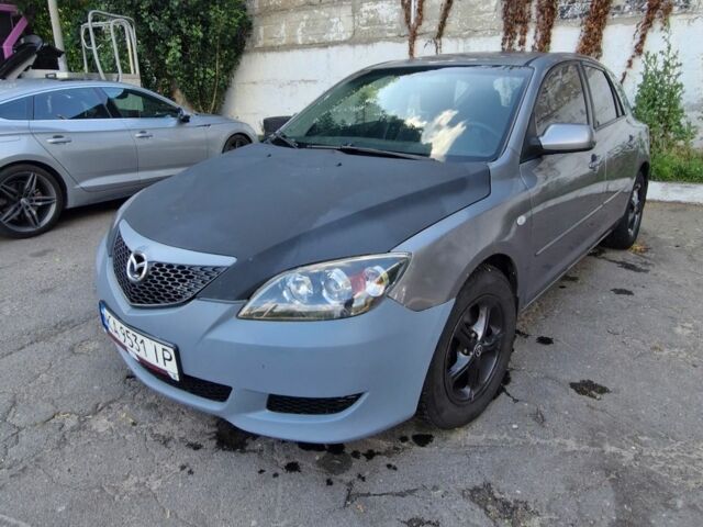 Сірий Мазда 3, об'ємом двигуна 1.6 л та пробігом 180 тис. км за 4500 $, фото 1 на Automoto.ua
