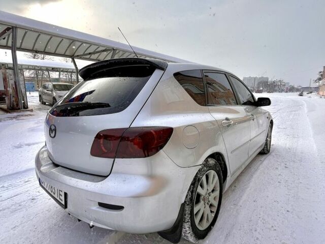 Серый Мазда 3, объемом двигателя 1.6 л и пробегом 366 тыс. км за 3900 $, фото 4 на Automoto.ua