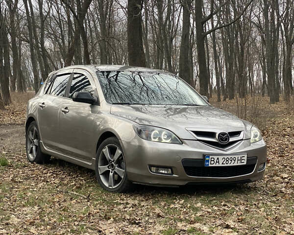 Сірий Мазда 3, об'ємом двигуна 2 л та пробігом 320 тис. км за 4500 $, фото 8 на Automoto.ua