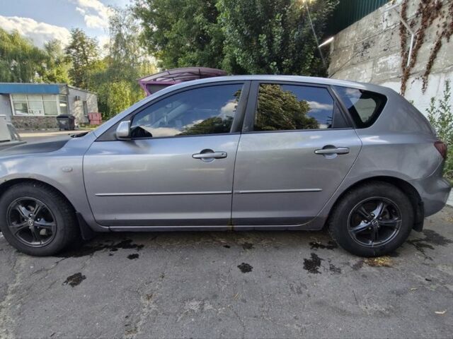 Сірий Мазда 3, об'ємом двигуна 1.6 л та пробігом 180 тис. км за 4500 $, фото 6 на Automoto.ua