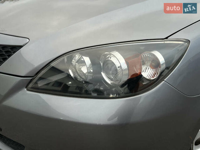 Мазда 3 2004 в Ровно на Automoto.ua Серый Мазда 3, объемом двигателя 1.6 л и пробегом 160 тыс. км за 4200 $, фото 3 на Automoto.ua