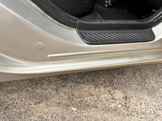 Серый Мазда 3, объемом двигателя 1.6 л и пробегом 250 тыс. км за 4300 $, фото 7 на Automoto.ua