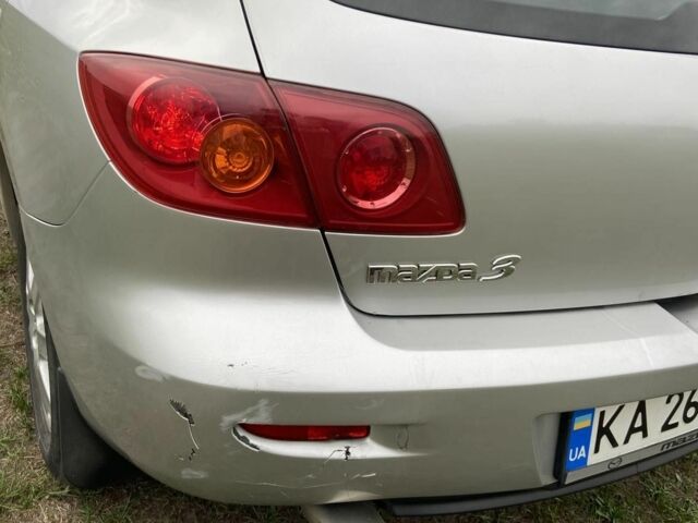 Сірий Мазда 3, об'ємом двигуна 1.6 л та пробігом 250 тис. км за 3518 $, фото 13 на Automoto.ua