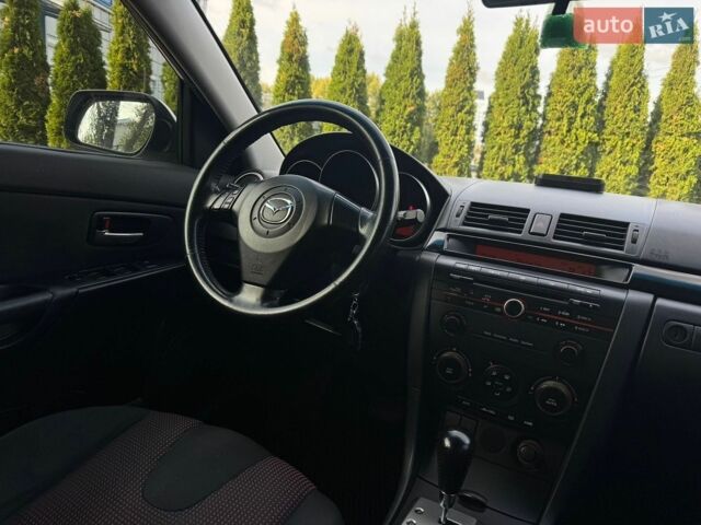 Сірий Мазда 3, об'ємом двигуна 1.6 л та пробігом 302 тис. км за 4500 $, фото 13 на Automoto.ua