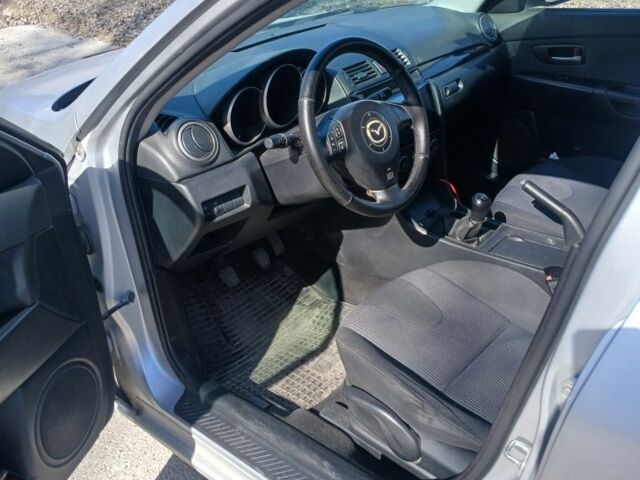 Сірий Мазда 3, об'ємом двигуна 1.6 л та пробігом 320 тис. км за 3800 $, фото 5 на Automoto.ua