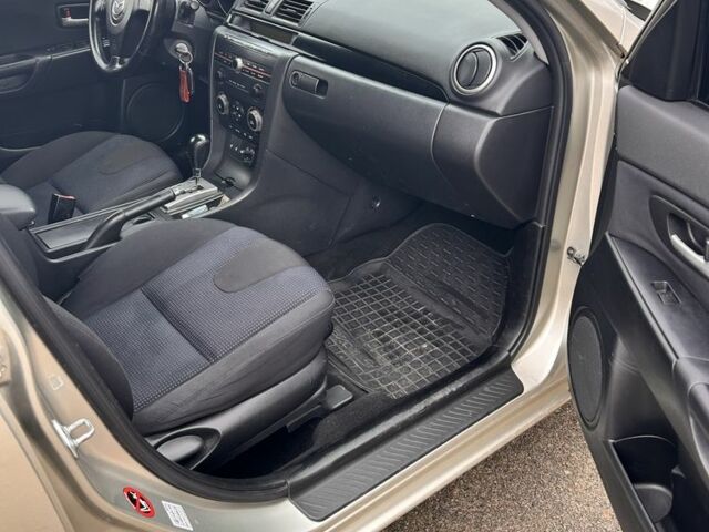 Серый Мазда 3, объемом двигателя 1.6 л и пробегом 250 тыс. км за 4300 $, фото 15 на Automoto.ua