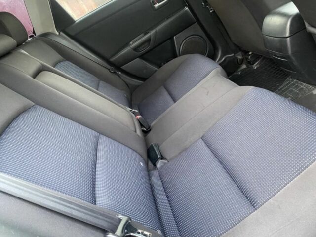 Серый Мазда 3, объемом двигателя 1.6 л и пробегом 240 тыс. км за 3499 $, фото 6 на Automoto.ua