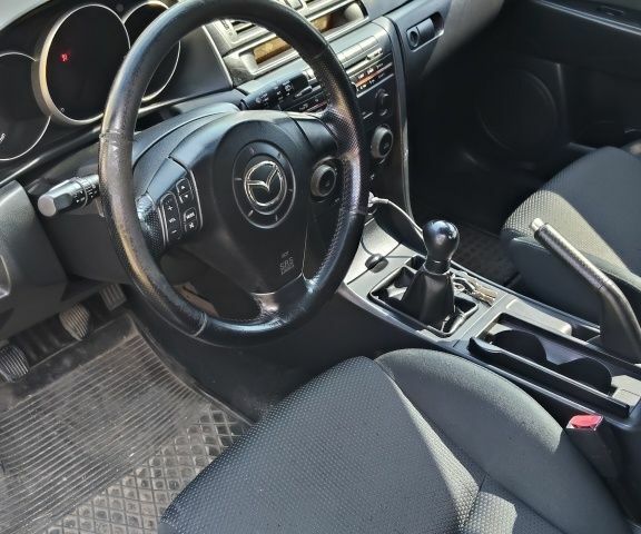 Сірий Мазда 3, об'ємом двигуна 1.6 л та пробігом 300 тис. км за 2796 $, фото 6 на Automoto.ua