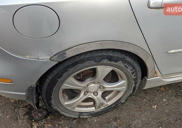 Серый Мазда 3, объемом двигателя 2 л и пробегом 145 тыс. км за 3999 $, фото 8 на Automoto.ua