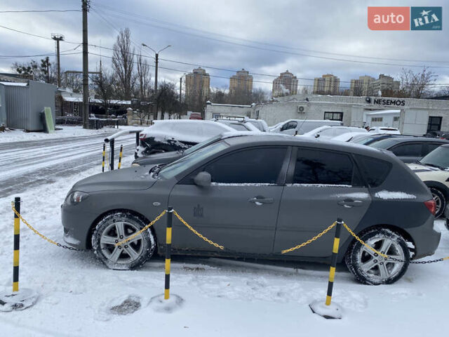Сірий Мазда 3, об'ємом двигуна 1.6 л та пробігом 283 тис. км за 3800 $, фото 10 на Automoto.ua