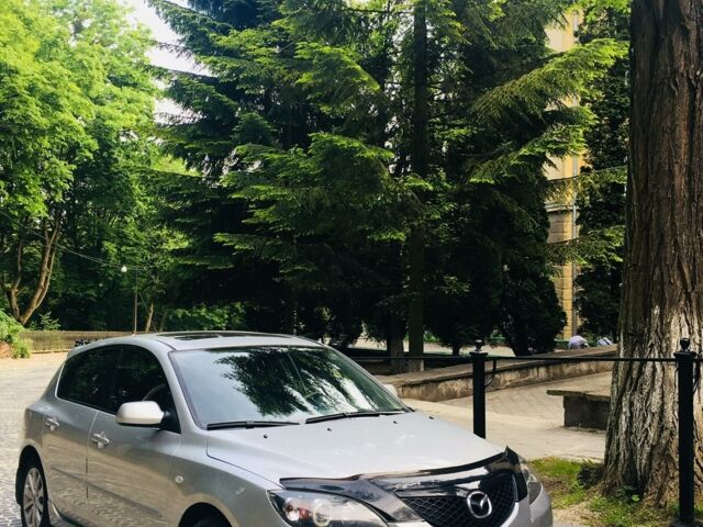 Сірий Мазда 3, об'ємом двигуна 2 л та пробігом 178 тис. км за 5800 $, фото 2 на Automoto.ua