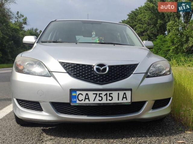 Серый Мазда 3, объемом двигателя 1.6 л и пробегом 251 тыс. км за 5500 $, фото 4 на Automoto.ua