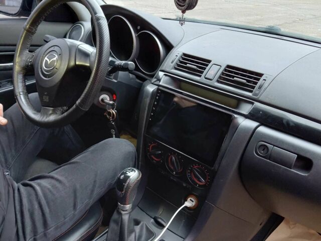 Сірий Мазда 3, об'ємом двигуна 1.6 л та пробігом 244 тис. км за 4500 $, фото 8 на Automoto.ua