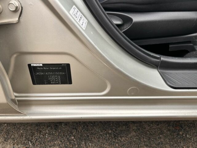 Серый Мазда 3, объемом двигателя 1.6 л и пробегом 250 тыс. км за 4300 $, фото 8 на Automoto.ua