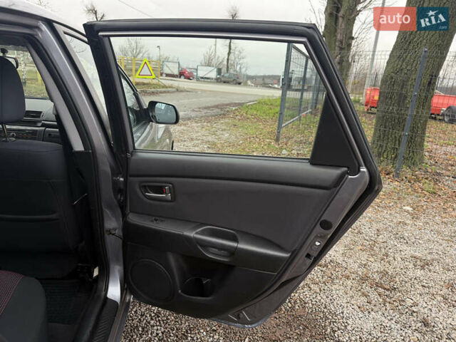 Серый Мазда 3, объемом двигателя 1.6 л и пробегом 207 тыс. км за 4600 $, фото 31 на Automoto.ua