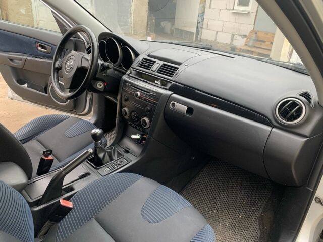 Серый Мазда 3, объемом двигателя 2 л и пробегом 240 тыс. км за 4300 $, фото 6 на Automoto.ua