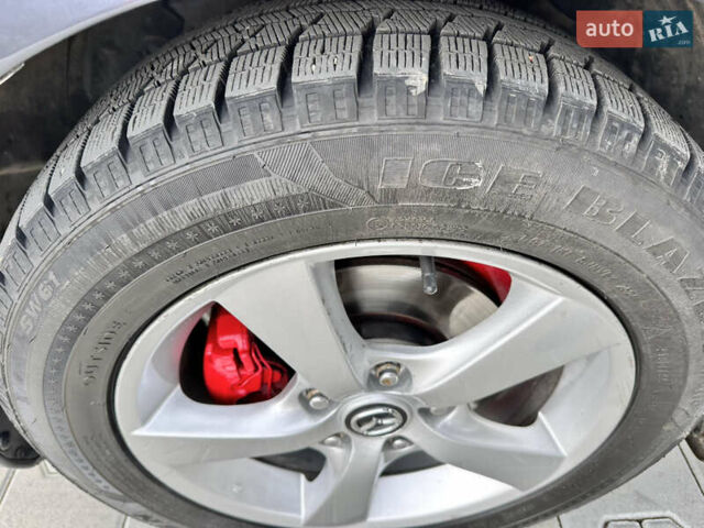 Сірий Мазда 3, об'ємом двигуна 1.6 л та пробігом 300 тис. км за 4500 $, фото 17 на Automoto.ua