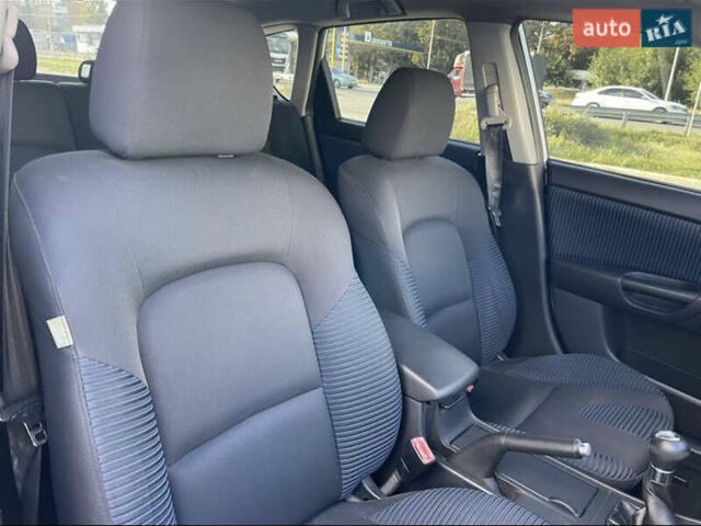 Серый Мазда 3, объемом двигателя 2 л и пробегом 191 тыс. км за 4100 $, фото 9 на Automoto.ua