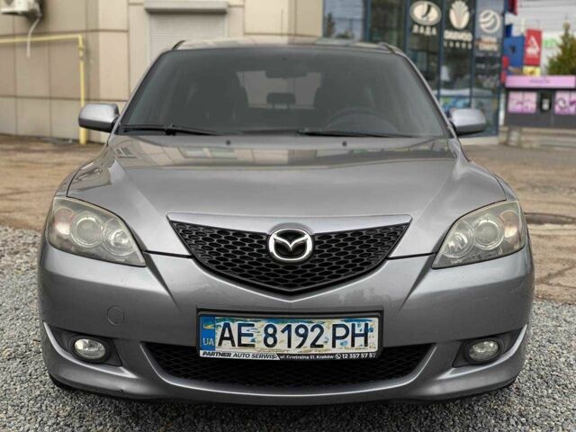 Серый Мазда 3, объемом двигателя 1.6 л и пробегом 200 тыс. км за 4850 $, фото 5 на Automoto.ua