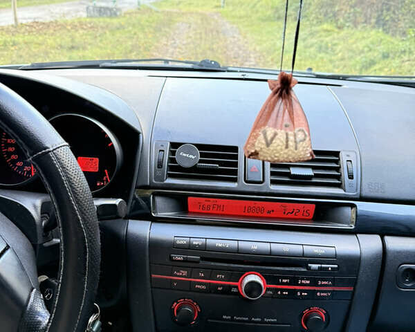 Серый Мазда 3, объемом двигателя 1.6 л и пробегом 248 тыс. км за 4800 $, фото 59 на Automoto.ua