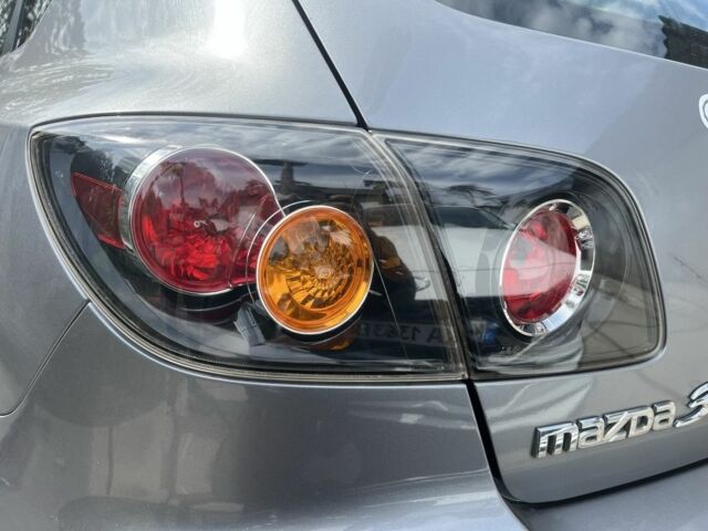 Сірий Мазда 3, об'ємом двигуна 1.6 л та пробігом 294 тис. км за 4700 $, фото 9 на Automoto.ua